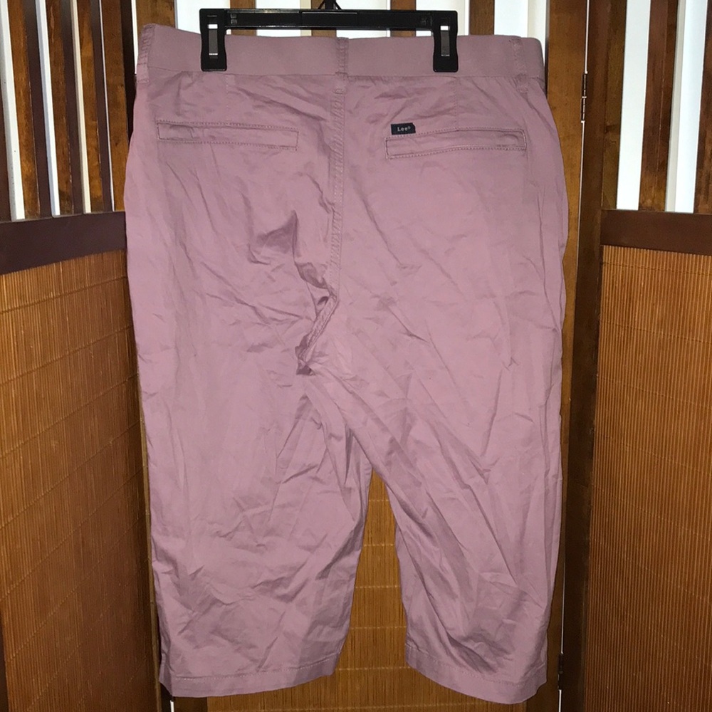 Lee Capris 12 NWT 🌸‎